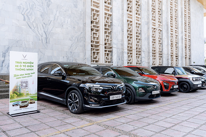 Xe điện VinFast trở thành tâm điểm