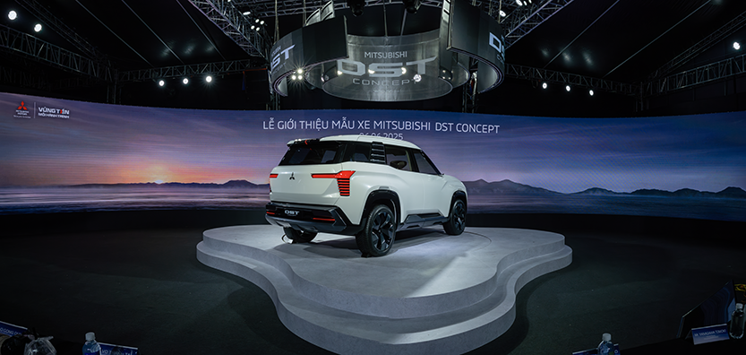 Mitsubishi DST Concept ra mắt 