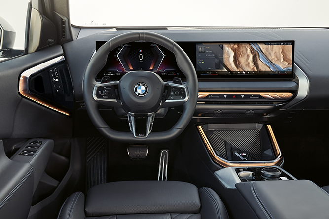 BMW X3 và BMW 5 Series hoàn toàn mới chính thức ra mắt