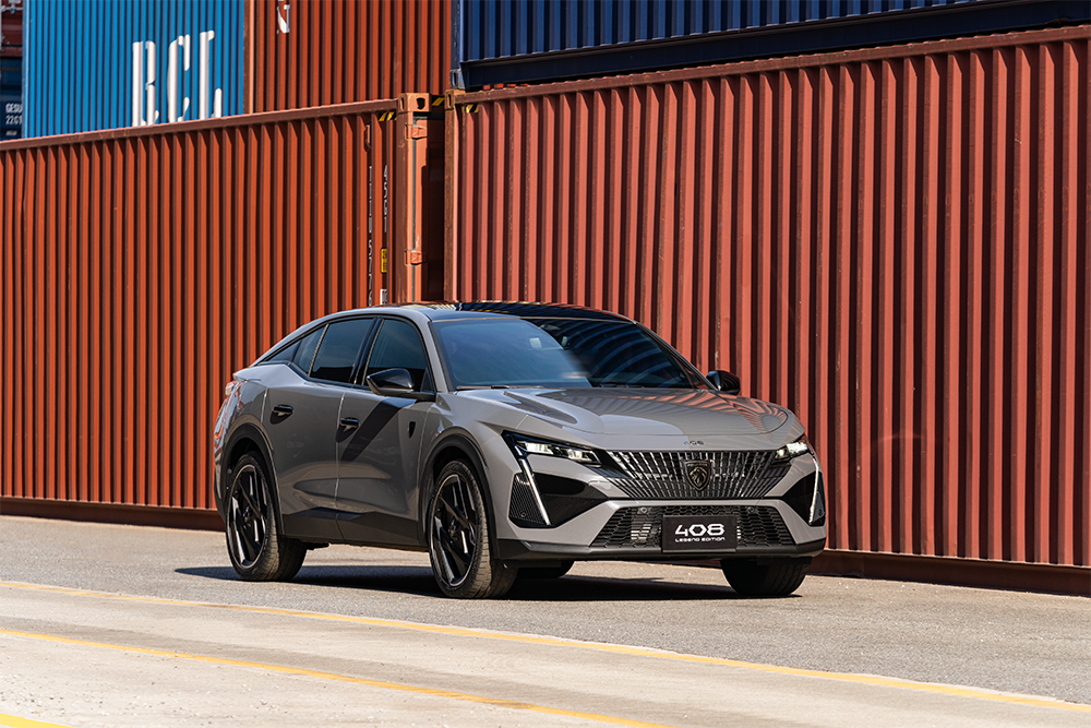 Ra mắt Peugeot 408 Legend Edition tại Việt Nam